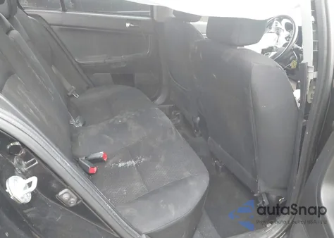 2017 Mitsubishi Lancer Es z USA, uszkodzony, nr VIN JA32U2FU8HU007848